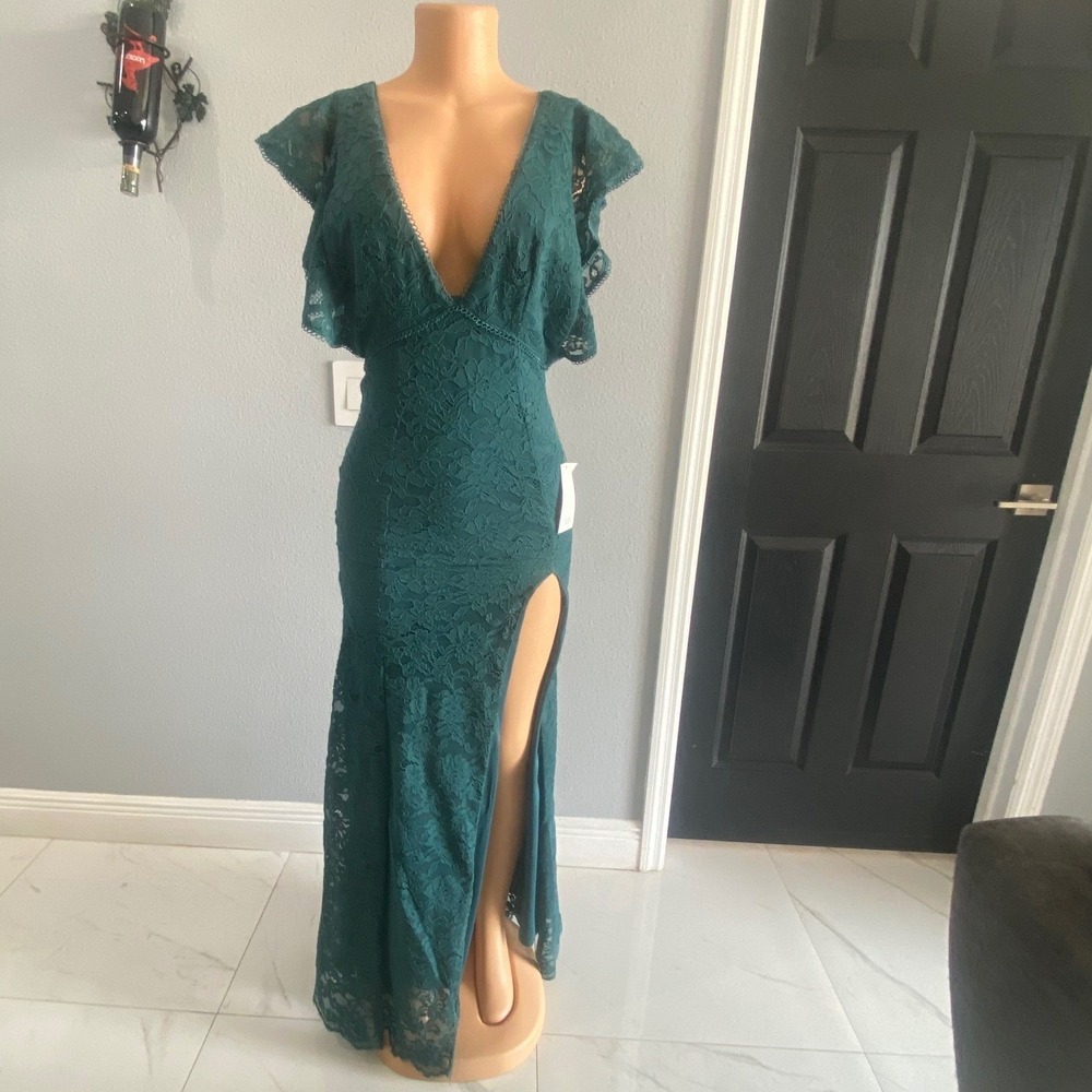 Tobi Emerald Green Lace Maxi Dress Deep V-Neck Flutter Sleeve High Slit NWT
